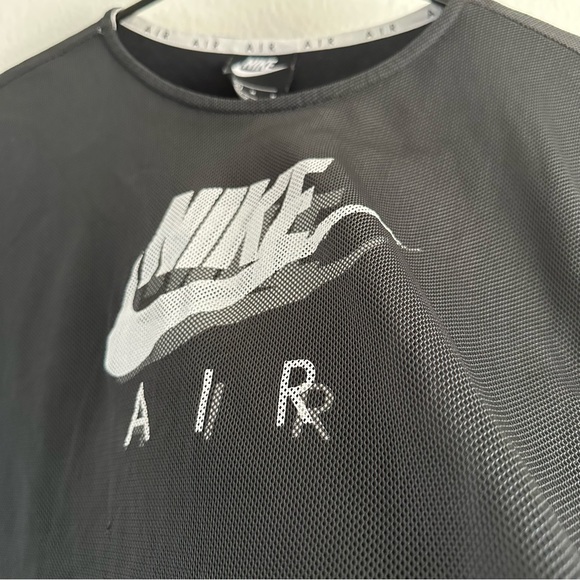 Nike meshy tee - Picture 3 of 6